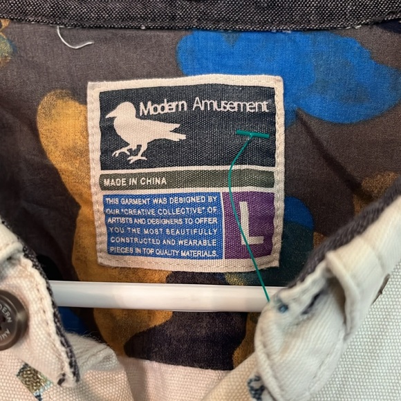 Modern Amusement flannel men’s szL - Picture 2 of 6